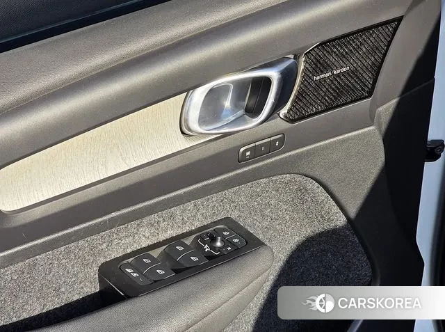 Volvo XC40 id 3425373 из Кореи 20