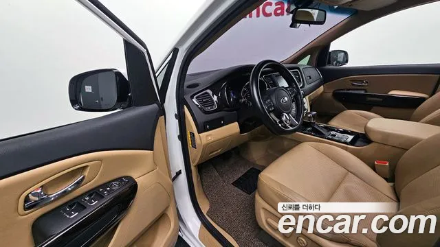 Kia The New Carnival id 2372270 из Кореи 20