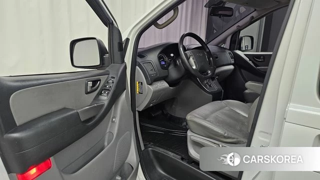 Hyundai The New Grand Starex id 4180692 из Кореи 20