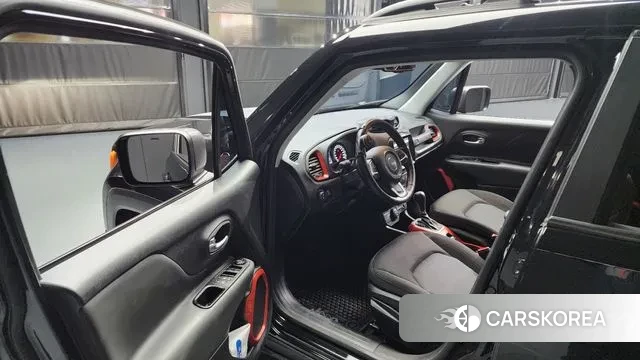 Jeep Renegade id 3039226 из Кореи 20