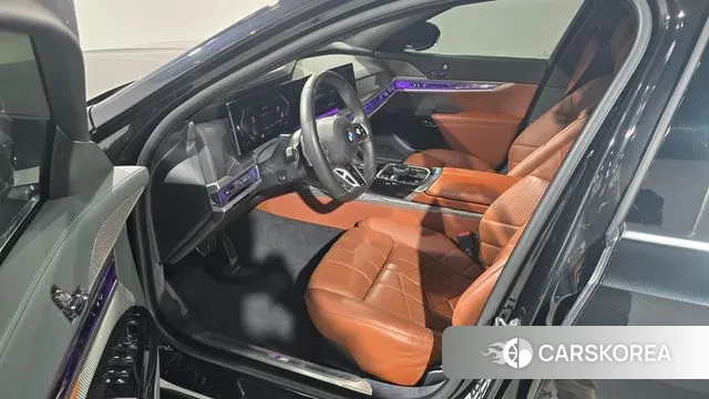 BMW 7 Series (G70) id 3393943 из Кореи 20