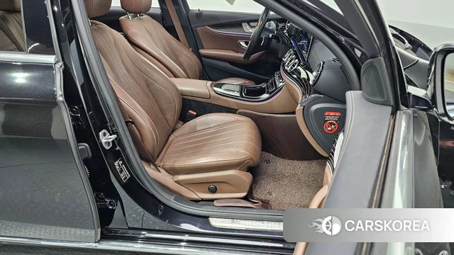 Mercedes-Benz E-Class W213 id 4224648 из Кореи 33