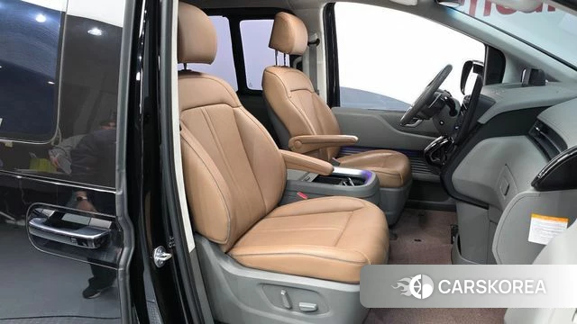 Hyundai Staria id 3870467 из Кореи 20