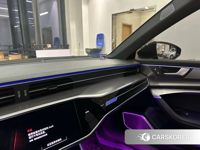 Audi A6L id 4259583 из Китая 18
