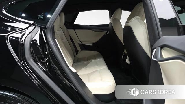Tesla Model S id 4568139 из Кореи 34