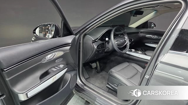Genesis GV70 id 4283512 из Кореи 36
