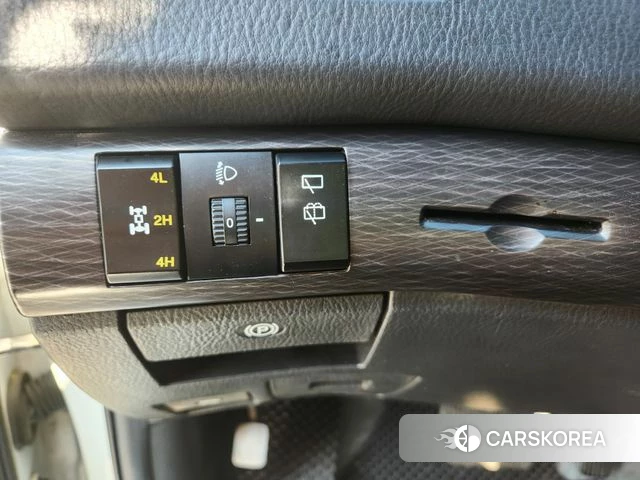 Ssangyong Korando Turismo id 4390560 из Кореи 17