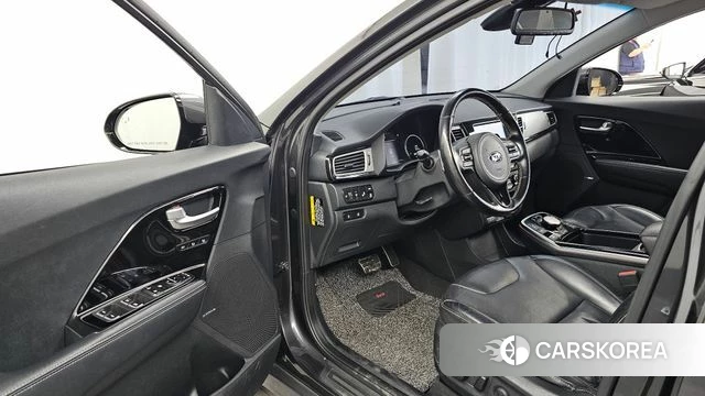 Kia Niro EV id 4849935 из Кореи 36