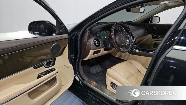 Jaguar All New XJ id 3325197 из Кореи 20