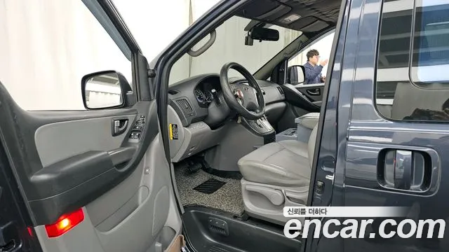 Hyundai The New Grand Starex id 2414325 из Кореи 20