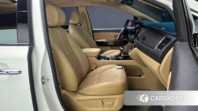 Kia The New Carnival id 4196940 из Кореи 31