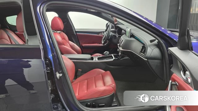 Kia Stinger id 3828825 из Кореи 20