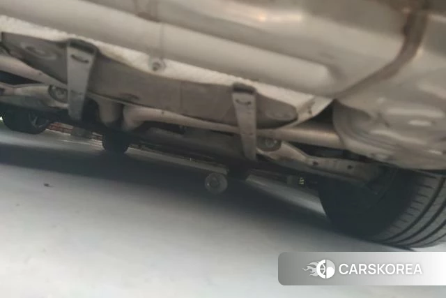 Audi A6L id 4242170 из Китая 17