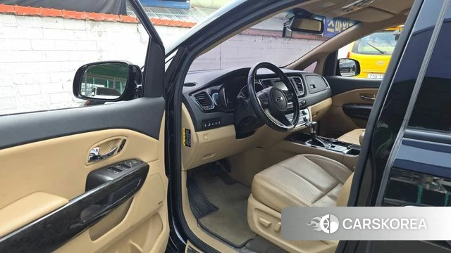 Kia The New Carnival id 4435561 из Кореи 37