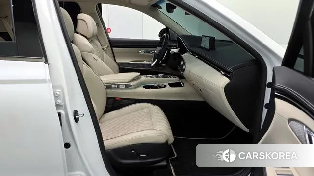 Genesis GV70 id 3180136 из Кореи 20