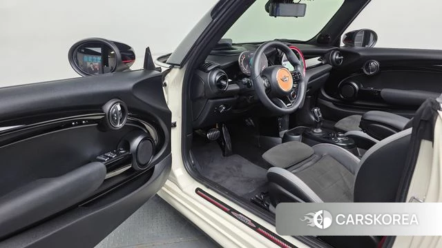 Mini Cooper S Convertible 4th Generation id 4481770 из Кореи 30