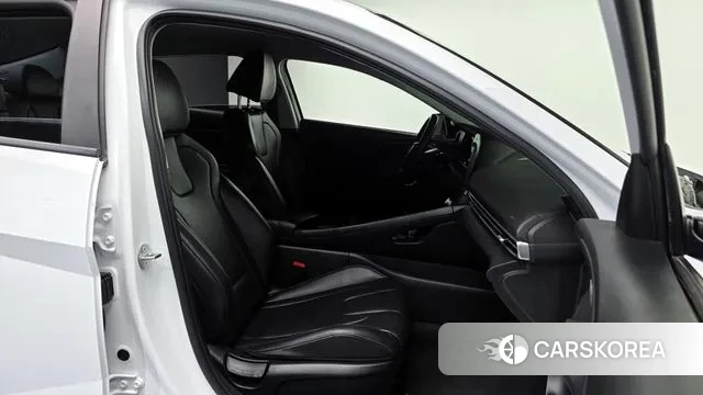 Hyundai Avante Hybrid (CN7) id 3267990 из Кореи 20