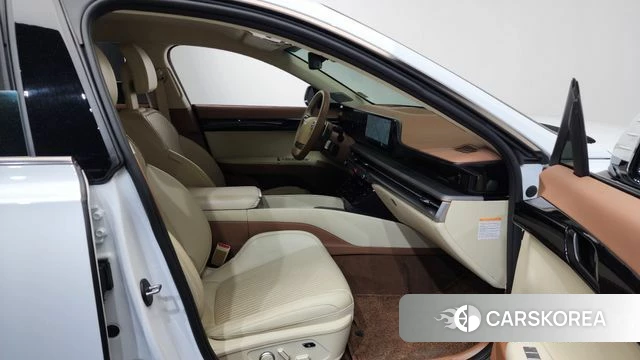 Hyundai Grandeur Hybrid (GN7) id 3921960 из Кореи 20