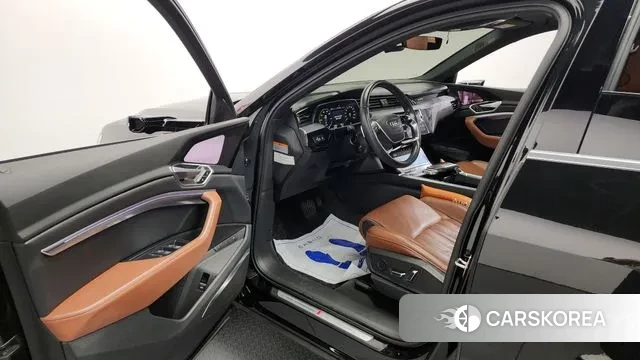 Audi e-Tron id 3529672 из Кореи 20