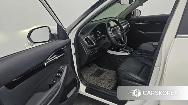 Kia Seltos id 3659860 из Кореи 20