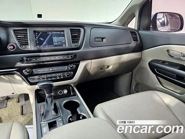 Kia The New Carnival id 2876681 из Кореи 20