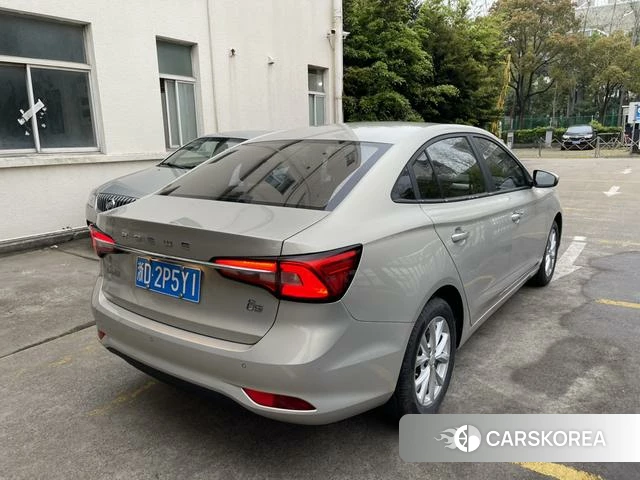 Roewe i5 id 4238979 из Китая 23