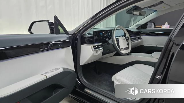 Hyundai Grandeur (GN7) id 3805554 из Кореи 20