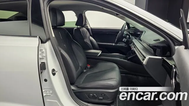 Hyundai Grandeur (GN7) id 2408464 из Кореи 20