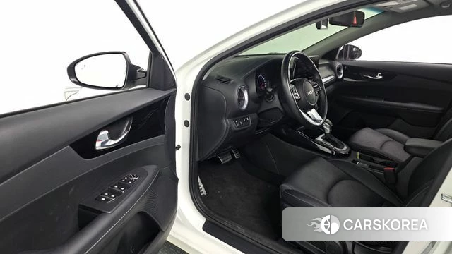 Kia The New K3 2nd generation id 4665459 из Кореи 20