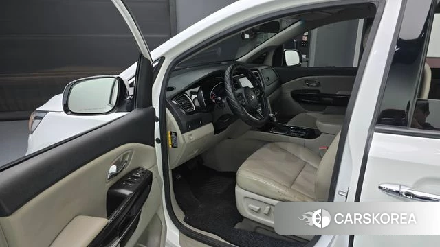 Kia The New Carnival id 4417223 из Кореи 20