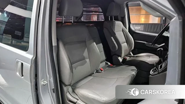 Hyundai The New Grand Starex id 3397075 из Кореи 20