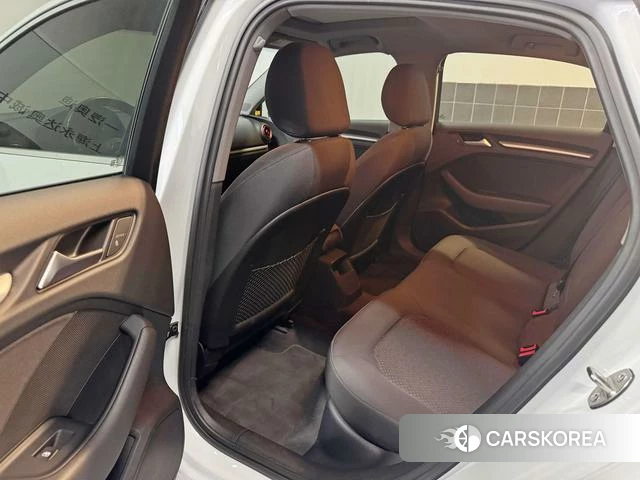 Audi A3 id 3901805 из Китая 15