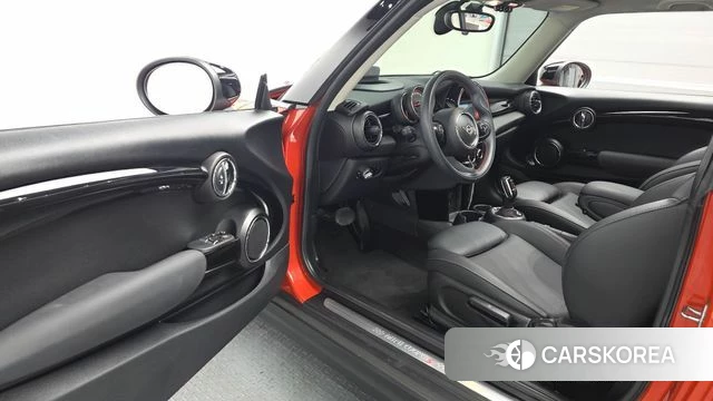 Mini Cooper S id 4894967 из Кореи 30