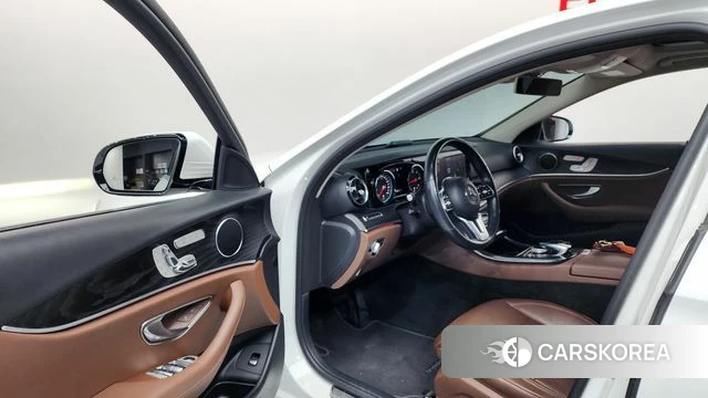 Mercedes-Benz E-Class W213 id 3965775 из Кореи 20