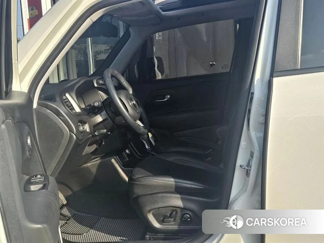 Jeep Renegade id 3806236 из Кореи 20