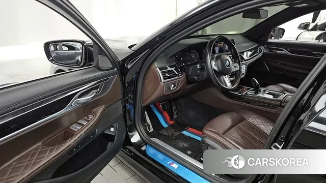 BMW 7 Series (G11) id 3017480 из Кореи 20