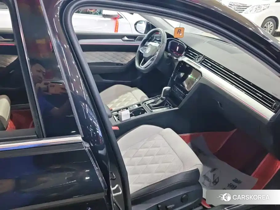 Volkswagen Magotan id 4576647 из Китая 16
