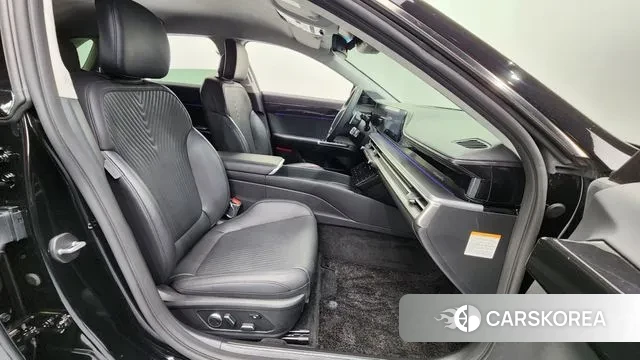 Hyundai Grandeur Hybrid (GN7) id 3002527 из Кореи 20