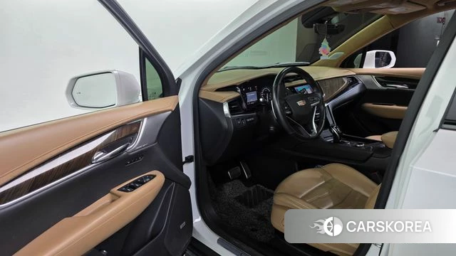 Cadillac XT6 id 4849549 из Кореи 38