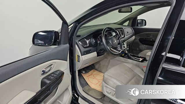 Kia The New Carnival id 3899996 из Кореи 20