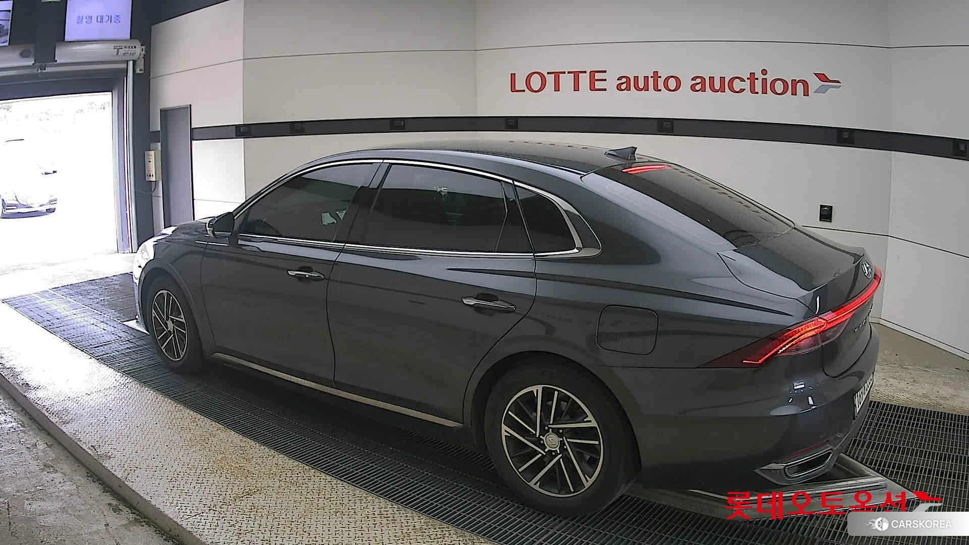 Hyundai Grandeur id 4289368 из Кореи 36