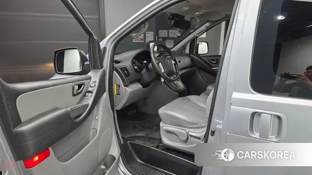 Hyundai The New Grand Starex id 3123315 из Кореи 20