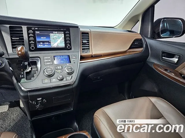 Toyota Sienna id 2876803 из Кореи 20