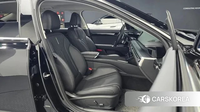 Hyundai Grandeur (GN7) id 3670500 из Кореи 20