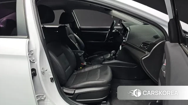 Hyundai The New Avante AD id 3297038 из Кореи 20