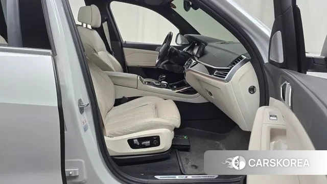 BMW X7 (G07) id 3295678 из Кореи 20