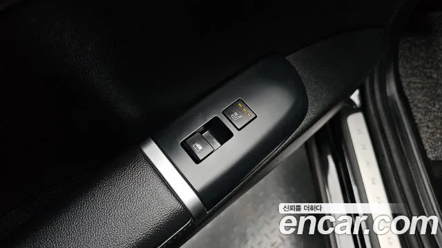 Hyundai Grandeur Hybrid (GN7) id 2621694 из Кореи 20