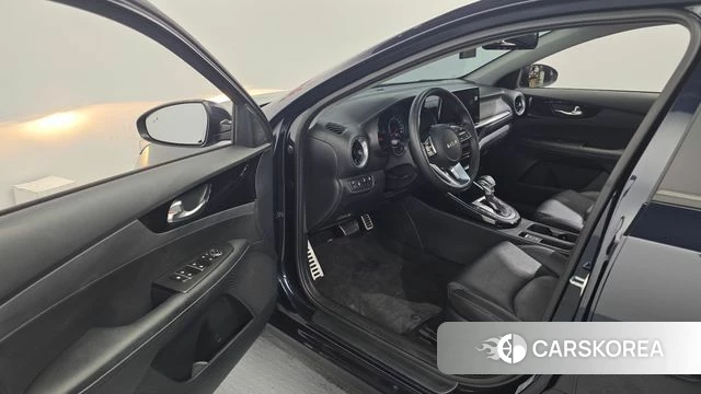 Kia The New K3 2nd generation id 4578917 из Кореи 32