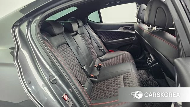 Genesis G70 id 4713077 из Кореи 34