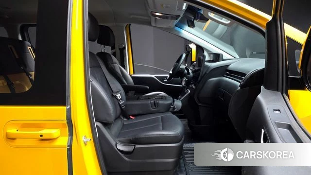 Hyundai Staria id 3870739 из Кореи 20